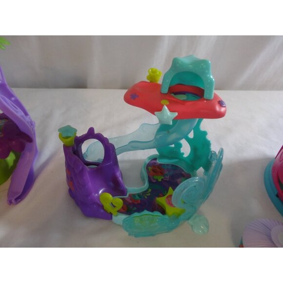 Spinmaster 2010 Zoobles Spring To Life Razoo's Treehouse Playset + Kelp Underwat - Picture 7 of 15